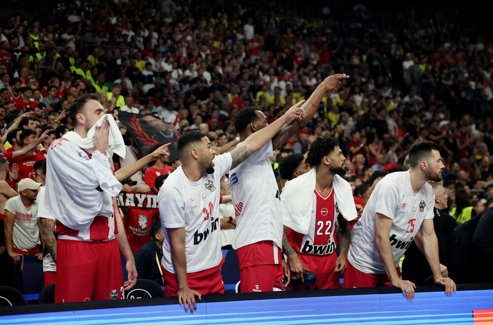 Fenerbahče predao krunu: Olimpijakos čeka Špance u finalu Evrolige
