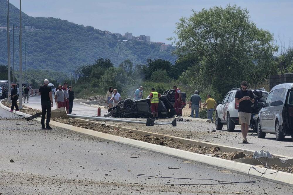Sa lica mjesta, Foto: Patrola CG