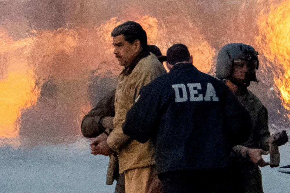 Maduro nakon hapšenja u pratnji američkih agenata