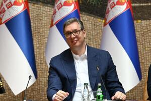 Sremska Mitrovica: Uhapšen muškarac, osumnjičen da je Vučiću...