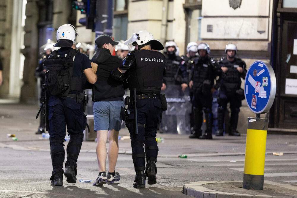 Sa protesta u Beogradu 23. maja