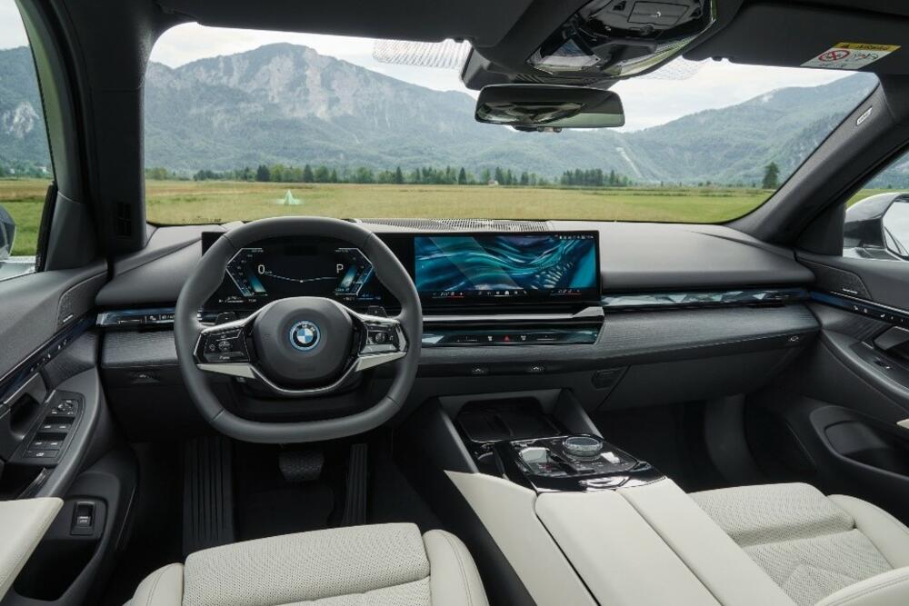 Voli Motors