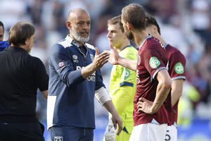 Nuno Espirito Santo ostaje na klupi Vest Hema