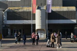 Obnova zgrade "podigla prašinu": Dio profesora sa PMF-a osporava...