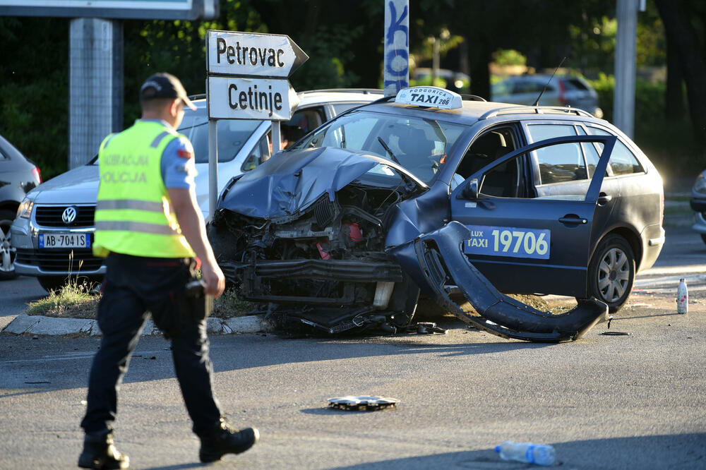 Sa lica mjesta, Foto: Boris Pejović
