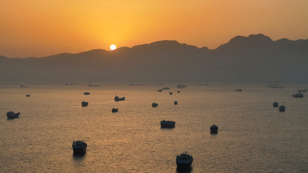 Suec i Panama naplaćuju prolaz, a zašto ne sme i Hormuz?