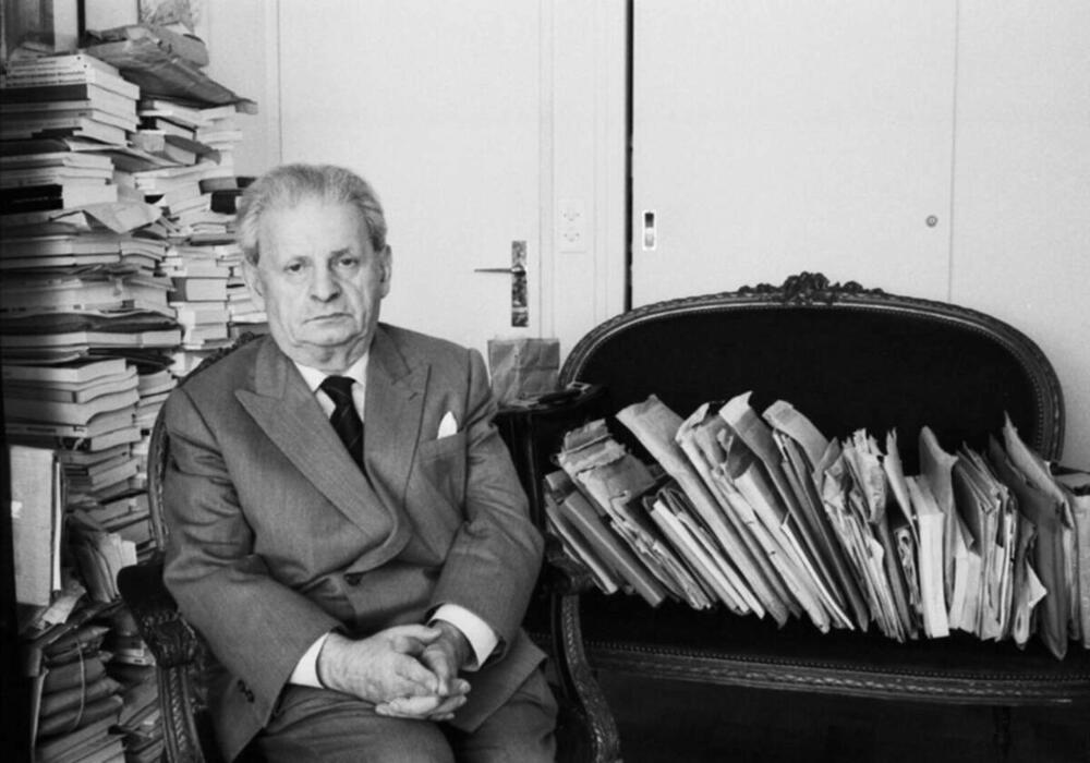 E. Levinas