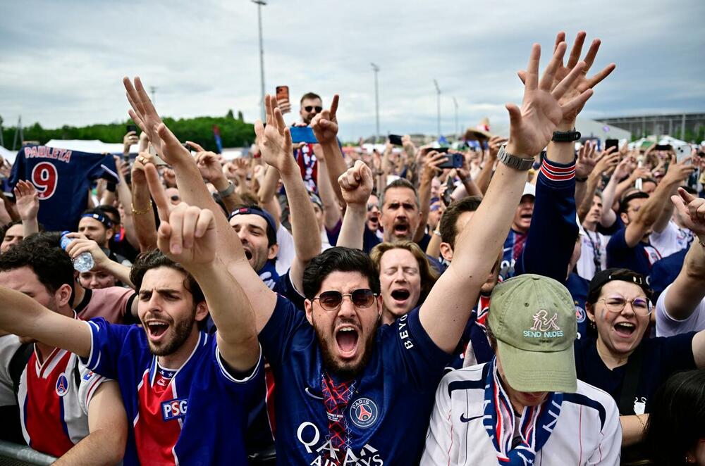 <p>Pari Sen Žermen i Arsenal danas (18) na "Puškaš areni" u Budimpešti igraju finale Lige šampiona</p>