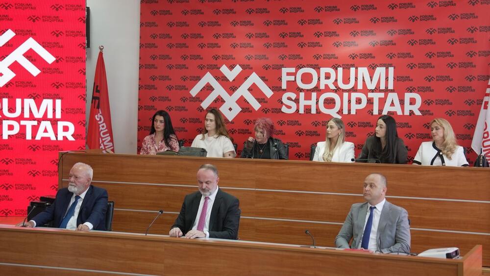 Albanski forum