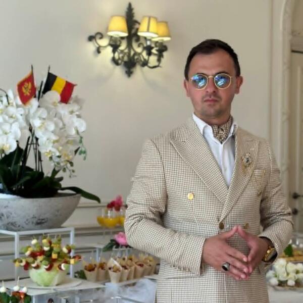 Identitetski kolaž Crne Gore na slikarskom platnu