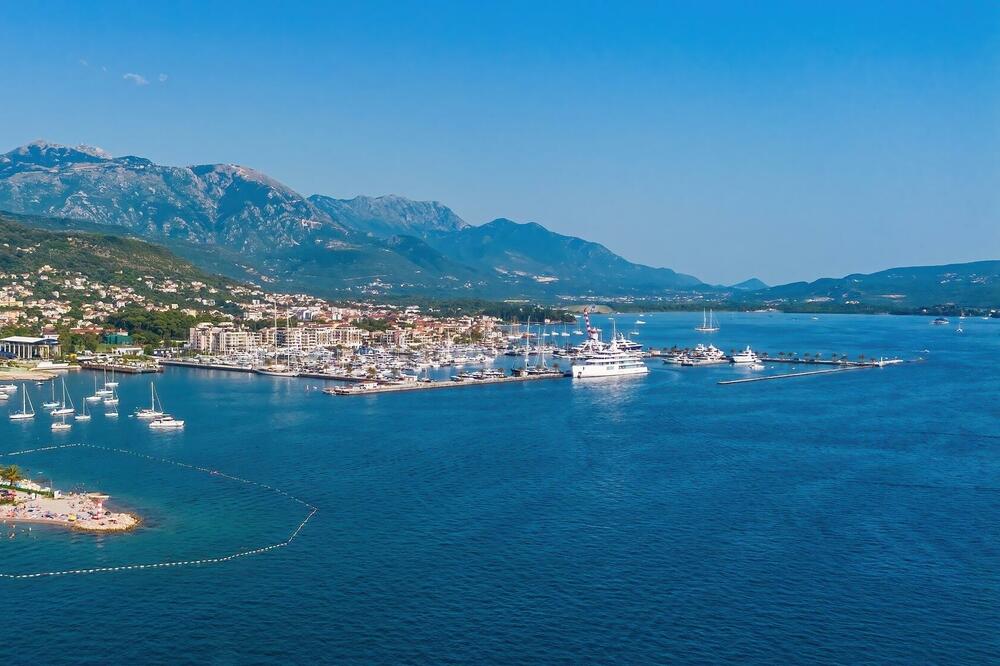 Zabranjena i vatra na otvorenom: Panorama Tivta, Foto: Shutterstock