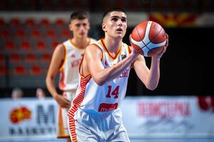 Luka Malović na NBA kampu u Trevizu