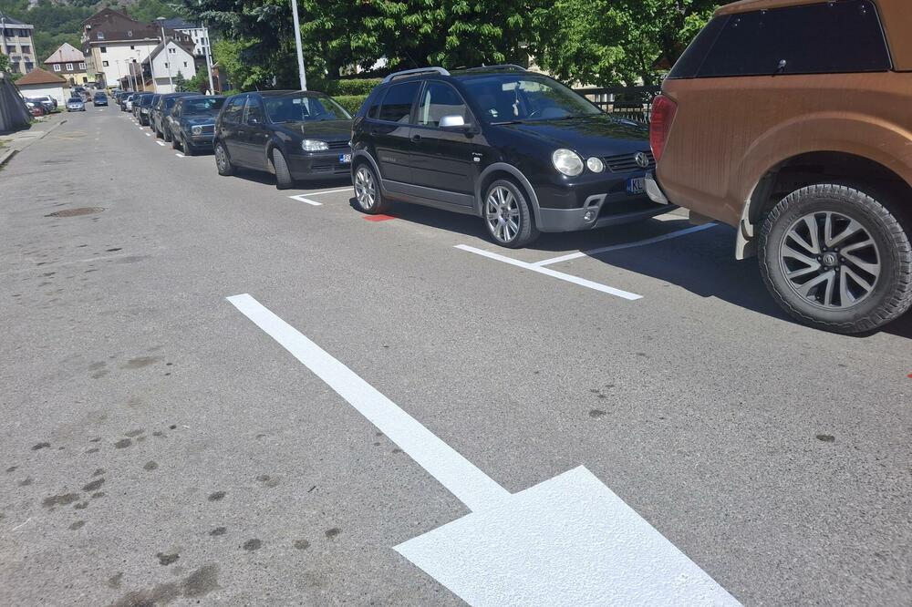 Parking mjesta u Palih partizanki, Foto: Dragana Šćepanović
