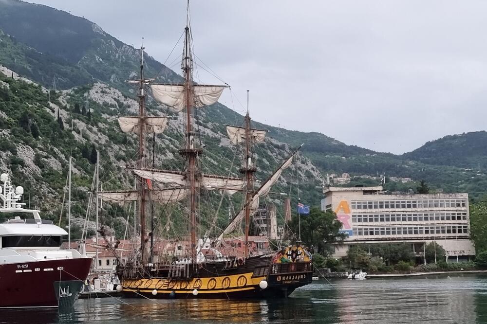 Brod &ldquo;TS Shtandart&rdquo; u Kotoru, Foto: Radio Kotor