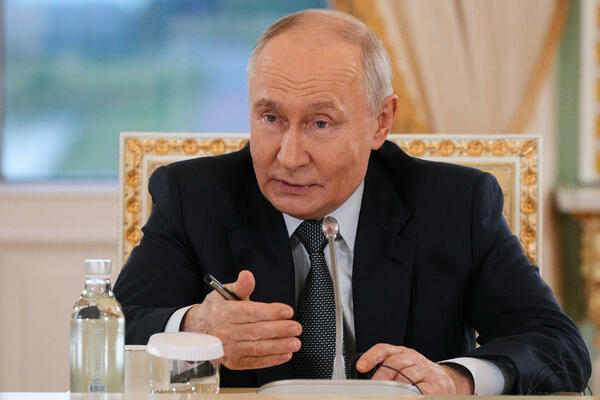 Putin: Rusija spremna na kompromise ako ih napravi i Ukrajina