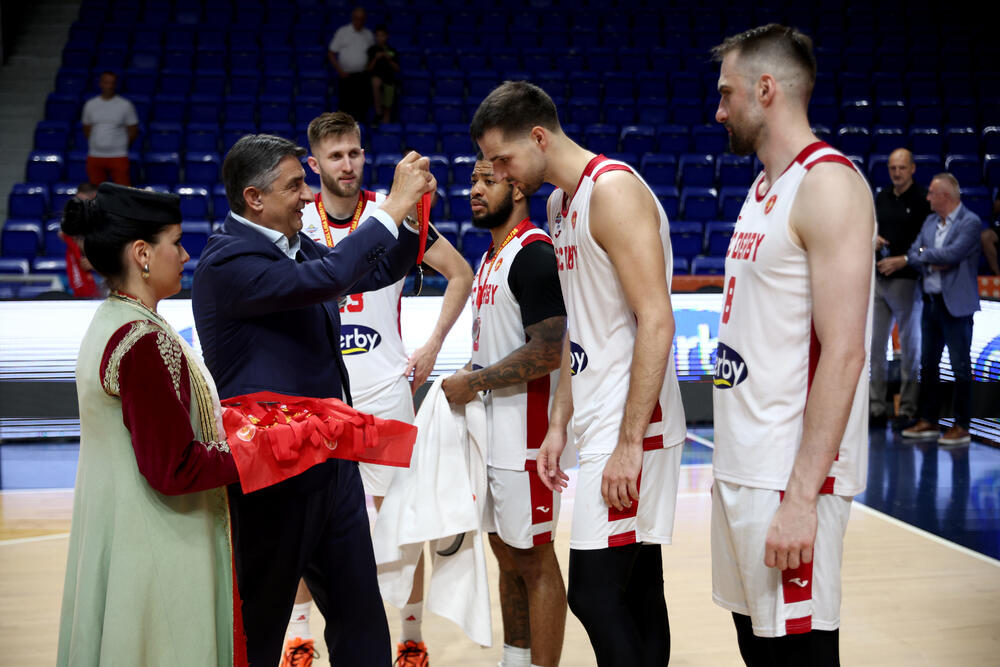 <p>"Plavi" u drugom meču finala savladali SC Derbi 94:84 i sa 2:0 u seriji osvojili novi trofej</p>