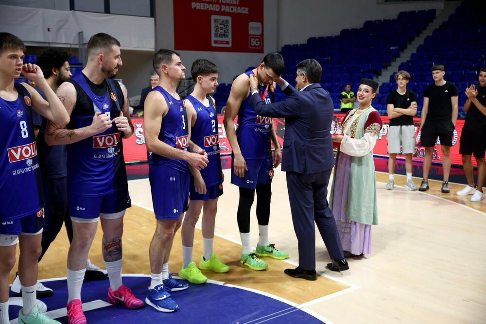 <p>"Plavi" u drugom meču finala savladali SC Derbi 94:84 i sa 2:0 u seriji osvojili novi trofej</p>