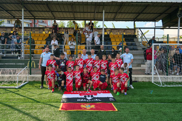 Dječaci Nacionala sijali u Milanu: Zlato i srebro za kraj...