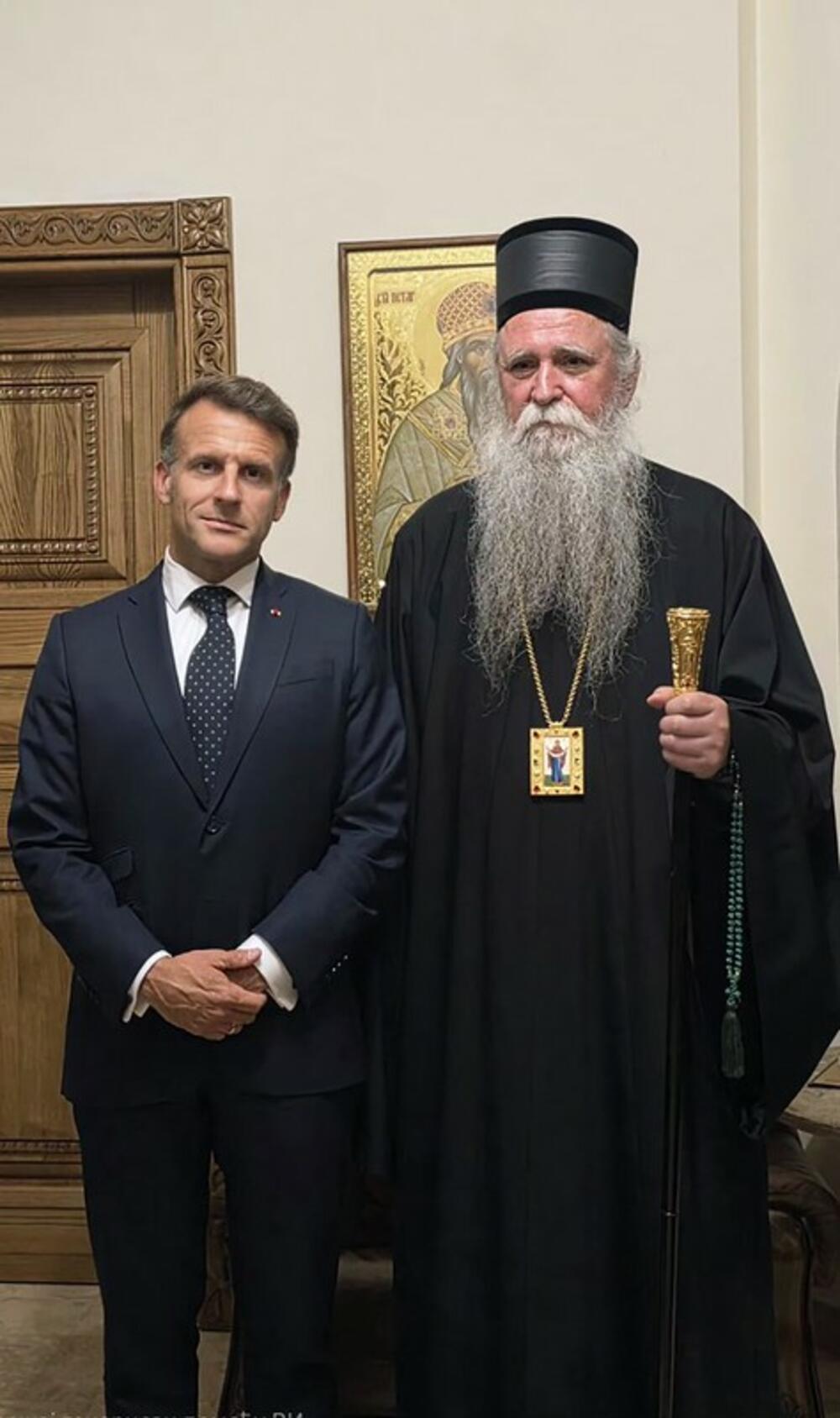 <p>"Za uvažene goste u prostorijama Mitropolije upriličen je prijem, u toku kojeg je u prijatnoj i srdačnoj atmosferi razgovarano o mnogim aktuelnim temama", piše u saopštenju Mitropolije crnogorsko-primorske</p>