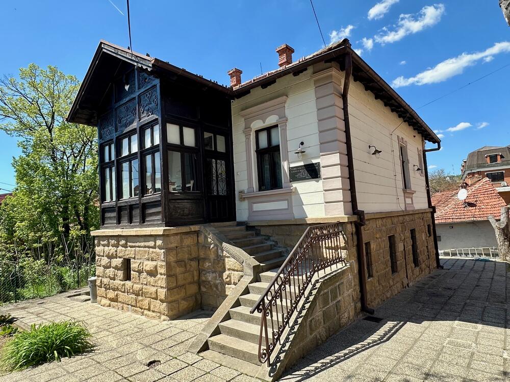 Muzej grada smješten je u kući Alekse Ace Stanojevića