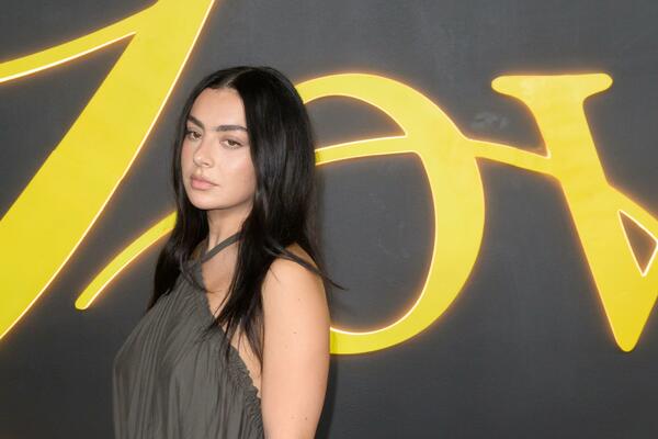 Charlie XCX: Put od muzičara do glumca je &bdquo;krindž&ldquo;