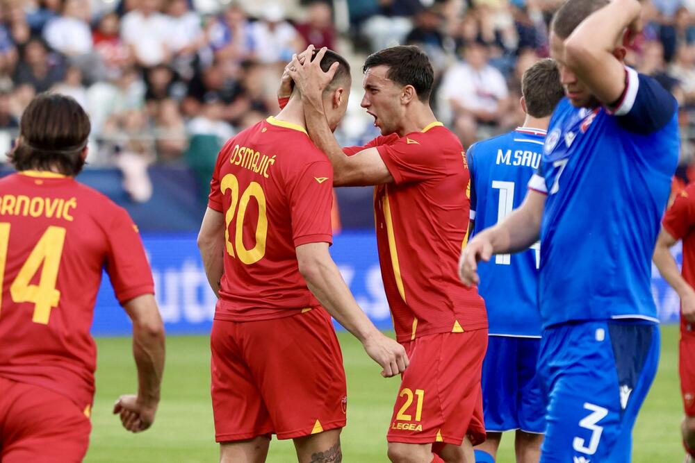 <p>Dva test meča u junu, pobjeda i remi - fudbaleri Crne Gore odigrali dobru utakmicu i sa Slovačkom u Košicama (2:2) i pokazali da imaju čemu da se nadaju kada krene Liga nacija</p>