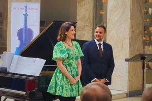Muzika svake zemlje u sebi nosi istoriju pretočenu u zvuk