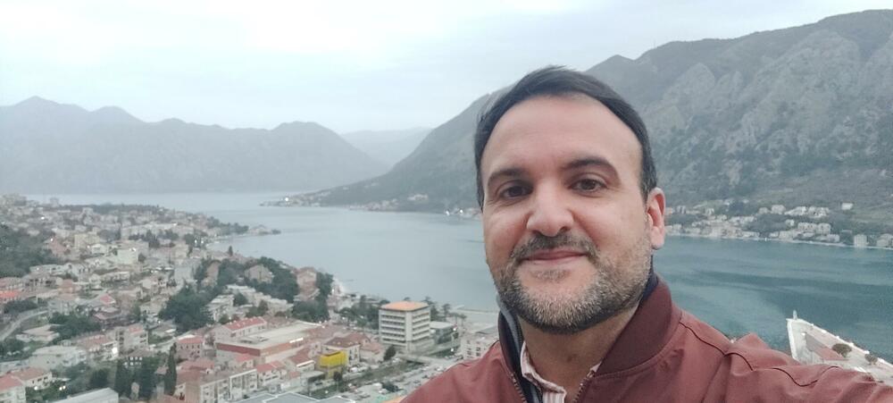 Portugalski tenor u Bokokotorskom zalivu