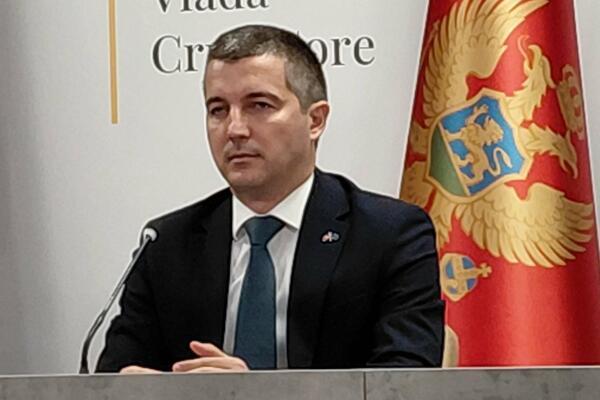 Bečić: Her türlü suça ve tüm suçlulara karşı grevler...