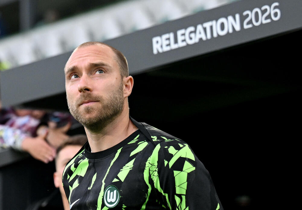 Kristijan Eriksen se ponovo srušio na teren, nakon 15 minuta