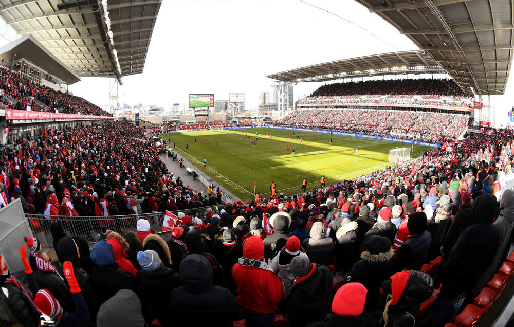 Toronto; Mundijal u hladu javorovog lista