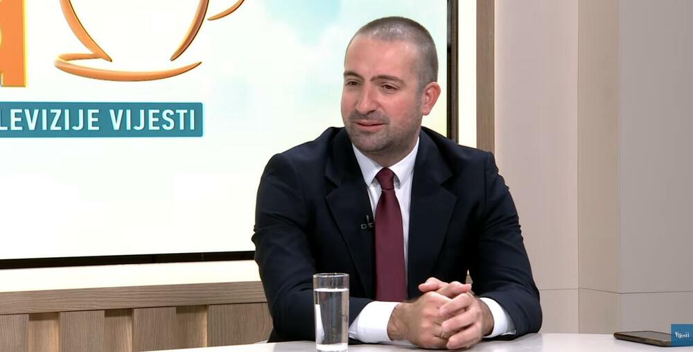 Nišavić: Nemam informacije da se moja smjena uopšte razmatra