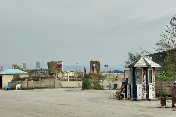 Russland erwägt nach eigenen Angaben eine „Umstrukturierung“ militärischer Einrichtungen in...