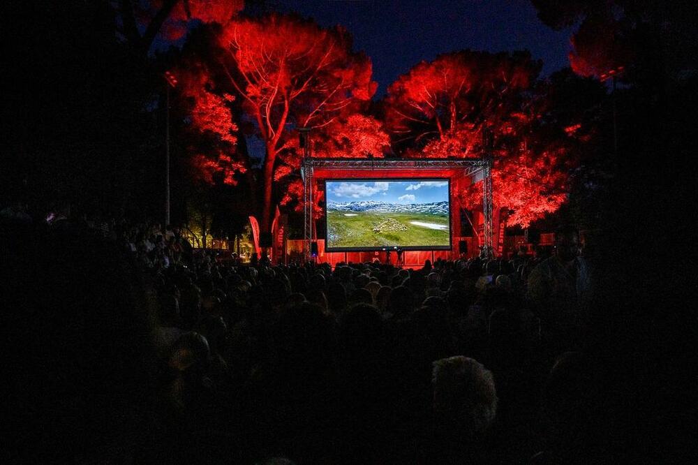 Sa crnogorske premijere