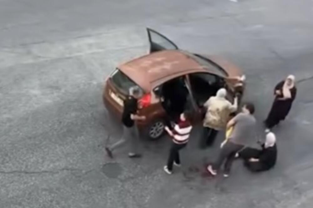 Detalj sa jednog od snimaka, Foto: Screenshot/Youtube