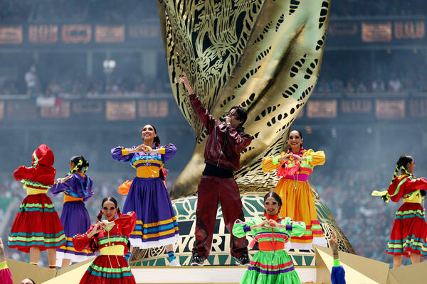 The mythical "Aztec" in a thousand colors: See the photo gallery of the opening...