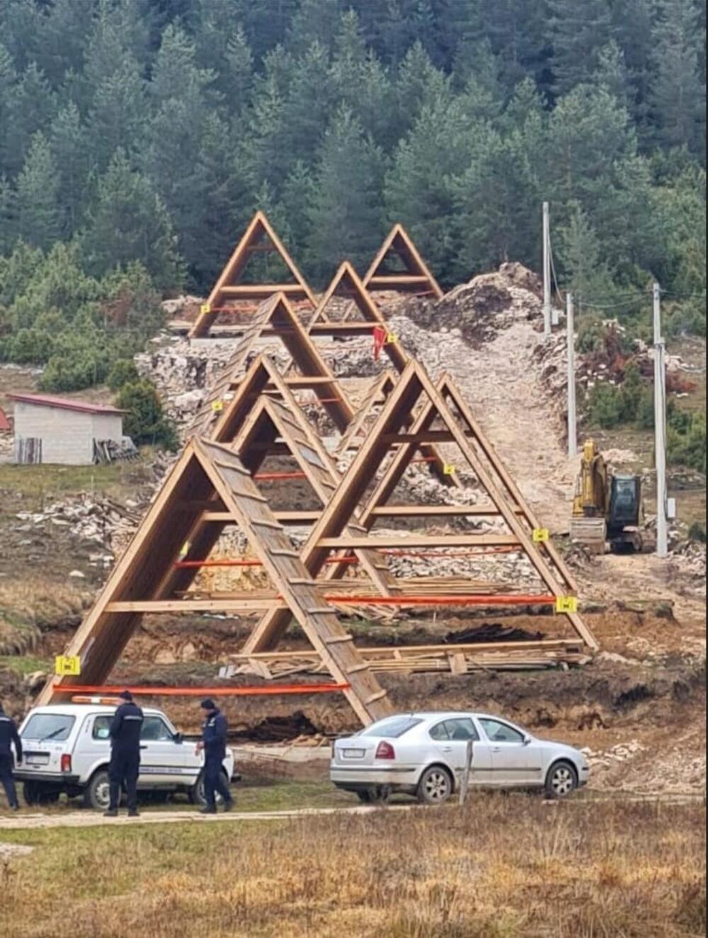 UP: Na Žabljaku nelegalno izgrađen 151 objekat, prijave prot