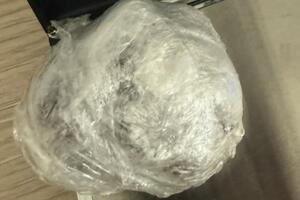 UP: Kod Podgoričanina pronađena dva PVC pakovanja sa marihuanom