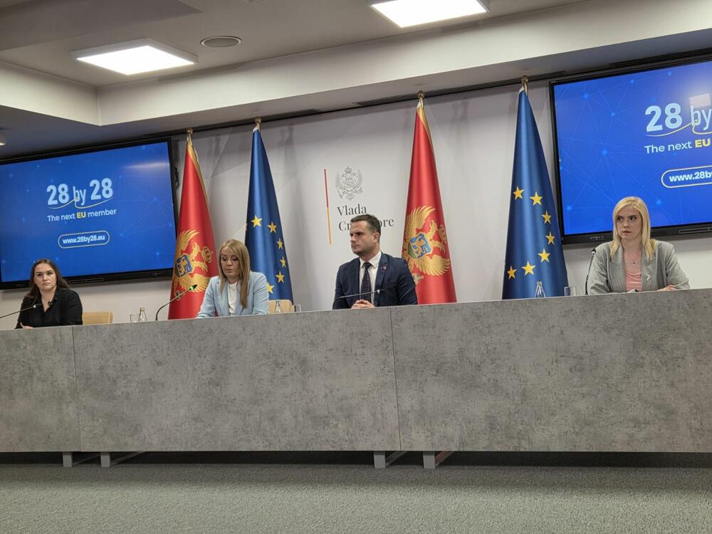 Papović: Skupština da preuzme odgovornost za svoj dio posla u...