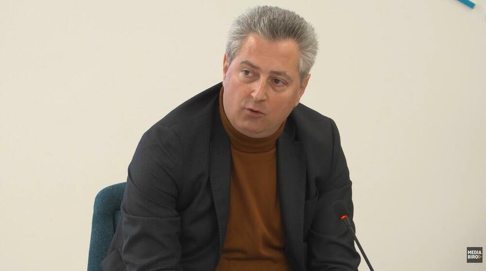 'Čak i kad bi politička volja postojala, opet bi bilo teško zadržati najškolovaniji kadar': Bugarin
