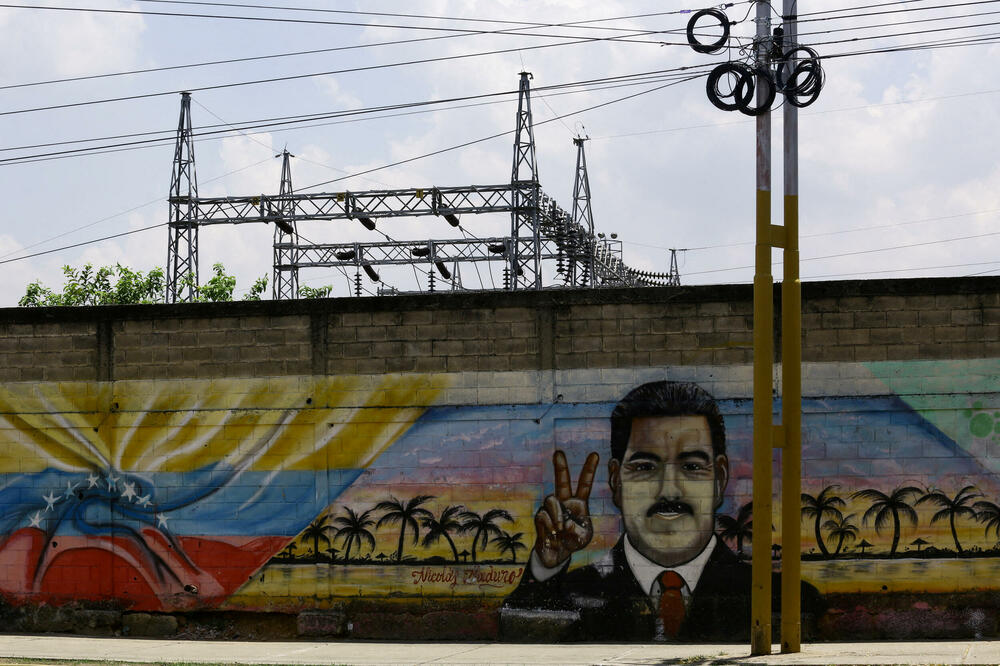 Mural Madura u Valensiji u Venecueli, Foto: REUTERS