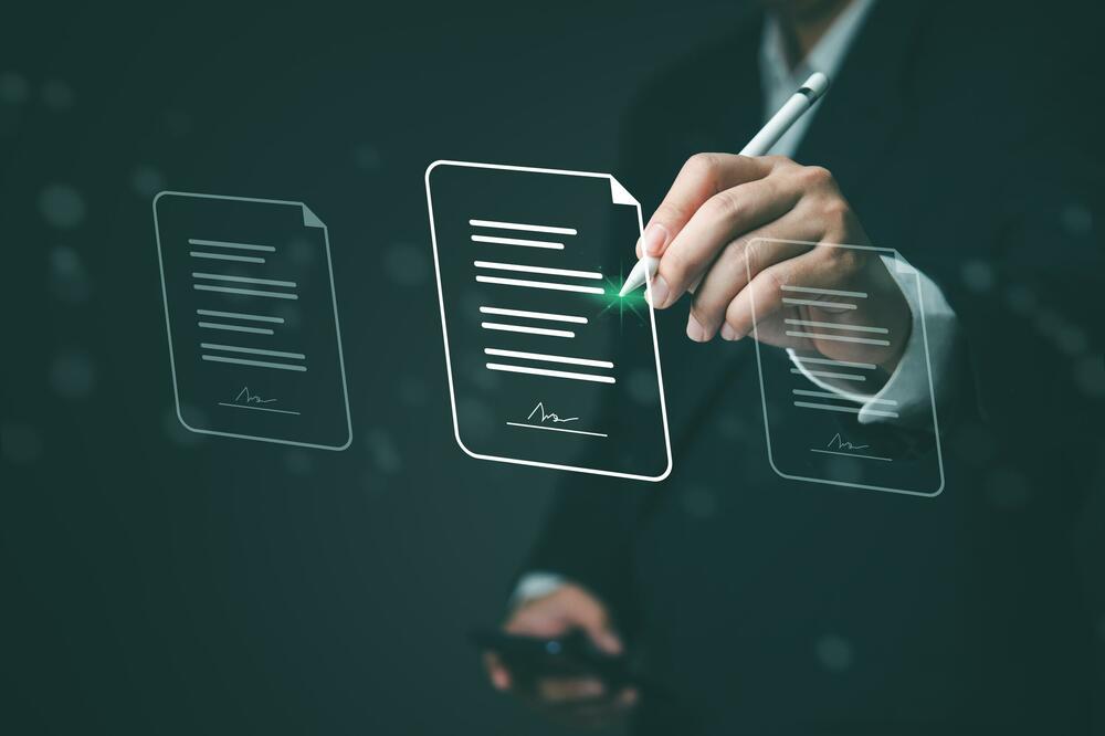 Posljednji dokument se, ipak, često potpiše na šalteru (ilustracija), Foto: Shutterstock