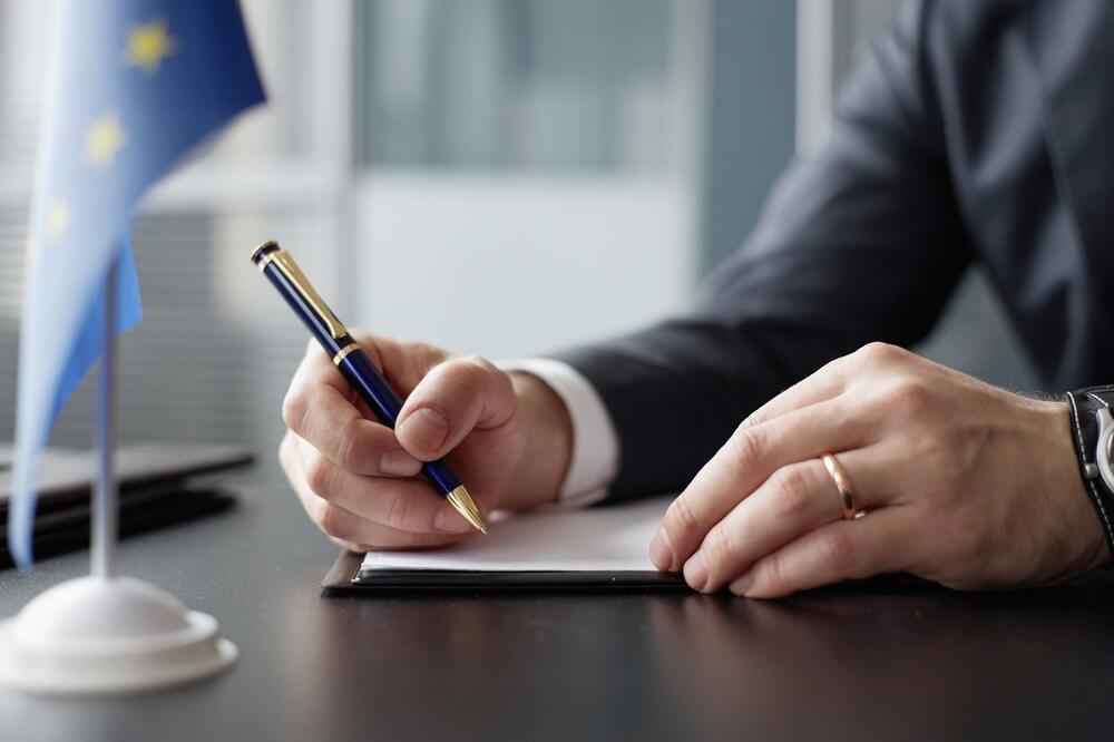 &ldquo;Pristupni ugovor mora da odražava uslove prijema u članstvo&rdquo; (ilustracija), Foto: Shutterstock