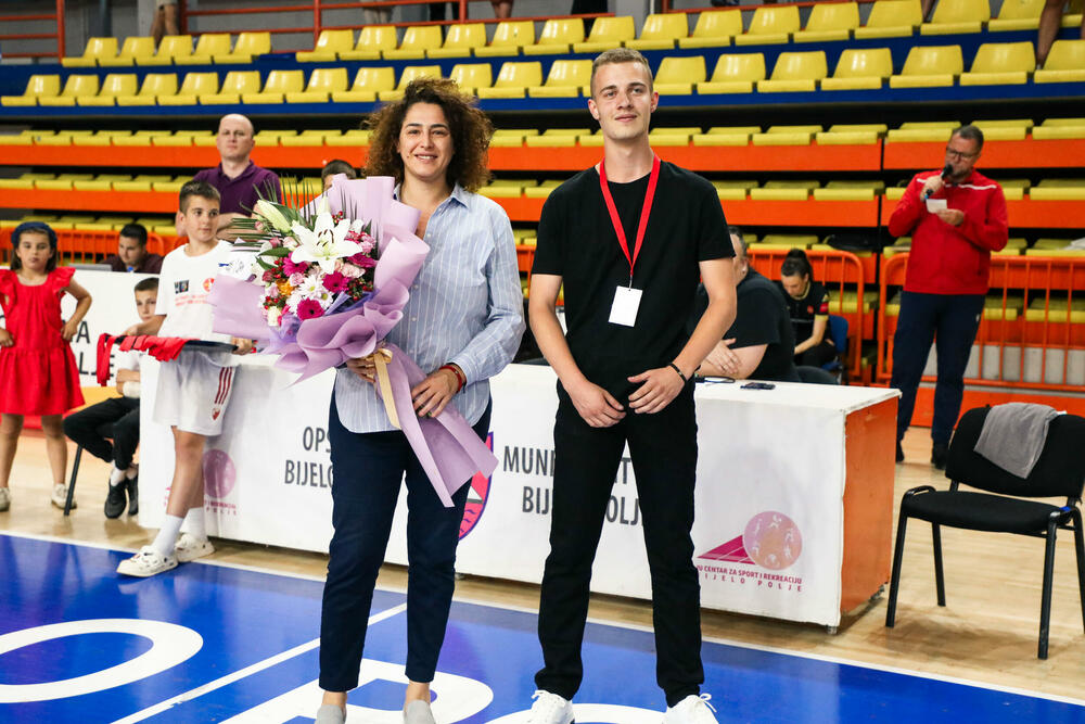 <p>Podgorički tim u finalu je pobijedio ekipu Budućnost Volija 56:31</p>