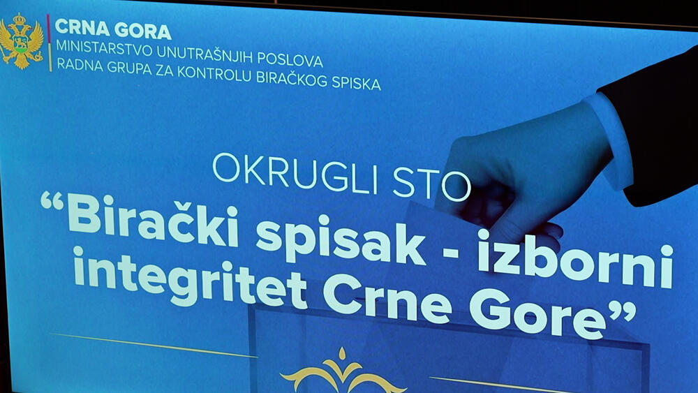 <p>"U registrima postoje hiljade lica koja decenijama nemaju ličnu kartu, već samo pasoš. Vršena je i analiza upisanih birača po adresama stanovanja i utvrđeno je da imamo neažuriran adresni registar i nekoliko stotina hiljada građana za koje država ne zna koja im je tačna adresa stanovanja. Ovo je više nego dovoljno problema koji zahtijevaju hitno rješavanje", poručio je ministar unutrašnjih poslova Danilo Šaranović</p>