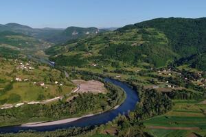 Regionalni centar za upravljanje komunalnim otpadom na lokaciji...