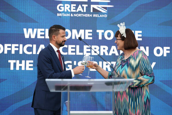 Meken: Crna Gora se sve više približava mjestu kojem pripada, srcu...