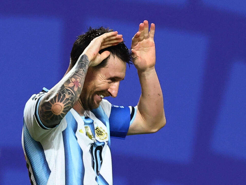 <p>U svom 200. nastupu za Argentinu postigao je 118, 119. i 120 gol, a 14, 15. i 16. na svjetskim šampionatima</p>