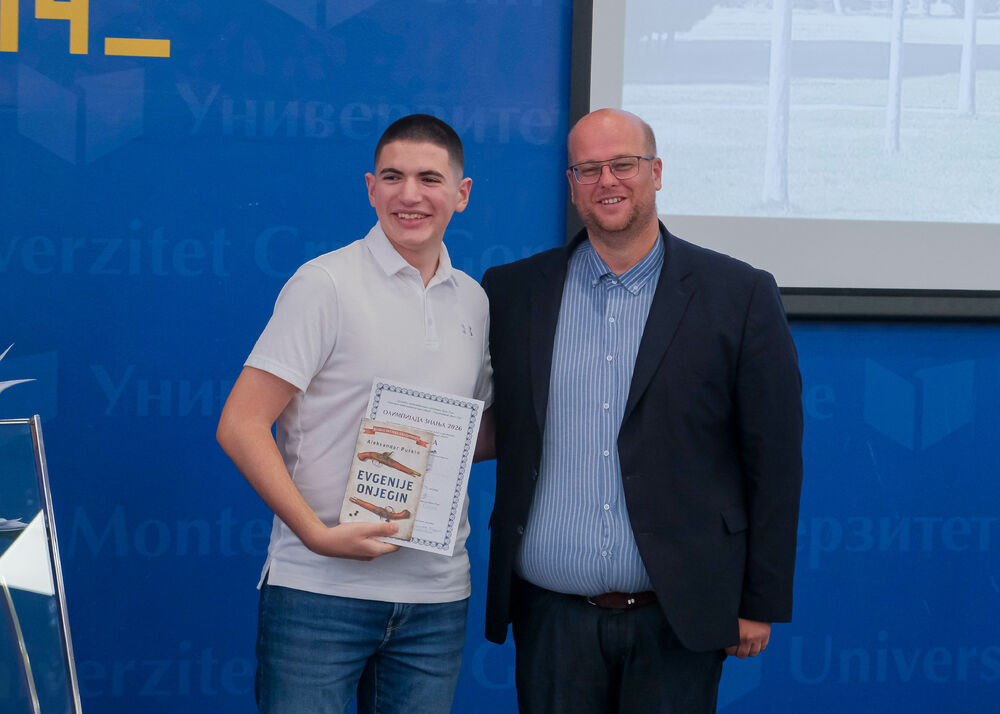 <p>Učenici su osvojili nagrade iz Bilogije, Fizike, Hemije, Matematike i Programiranja</p>