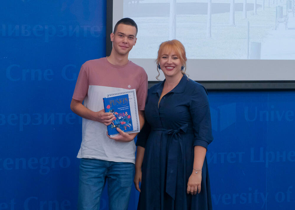 <p>Učenici su osvojili nagrade iz Bilogije, Fizike, Hemije, Matematike i Programiranja</p>